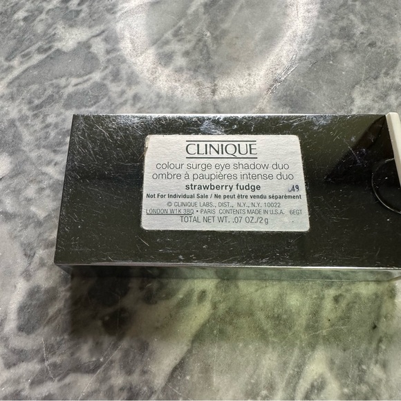 Clinique Colour Surge Eyeshadow Duo - Picture 2 of 4